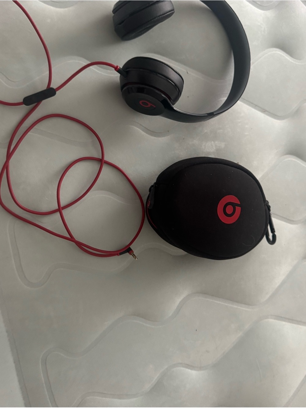 Beats by Dre On-Ear Headphones in Black with Red Cable and Case